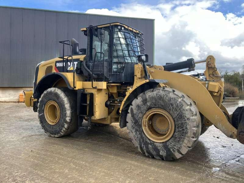 Caterpillar Chargeur sur Pneus 966M - اللودر بعجل: صور 4 Caterpillar Chargeur sur Pneus 966M - اللودر بعجل: صور 4