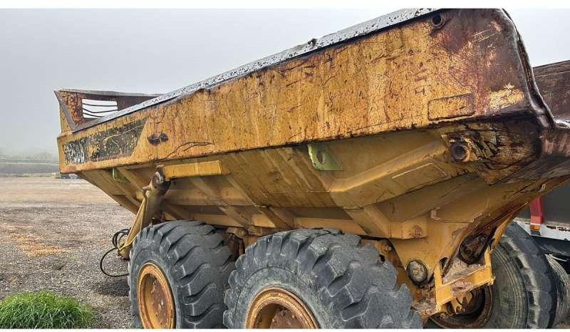 Caterpillar D250B - قلابة مقطورة: صور 3 Caterpillar D250B - قلابة مقطورة: صور 3