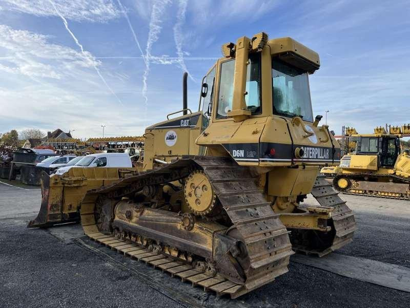 Caterpillar D6N LGP - بلدوزر: صور 5 Caterpillar D6N LGP - بلدوزر: صور 5