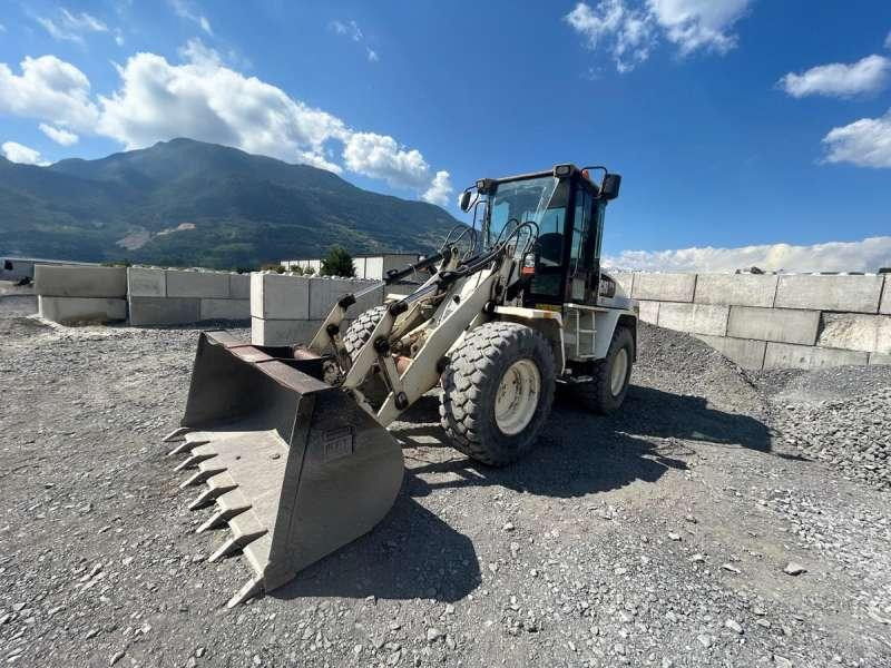 Caterpillar IT14G2 MACHINE SUISSE - اللودر بعجل: صور 2 Caterpillar IT14G2 MACHINE SUISSE - اللودر بعجل: صور 2