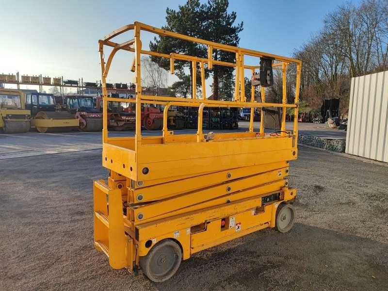 Haulotte CISEAUX COMPACT 10N - الرأسي رفع الصاري: صور 4 Haulotte CISEAUX COMPACT 10N - الرأسي رفع الصاري: صور 4