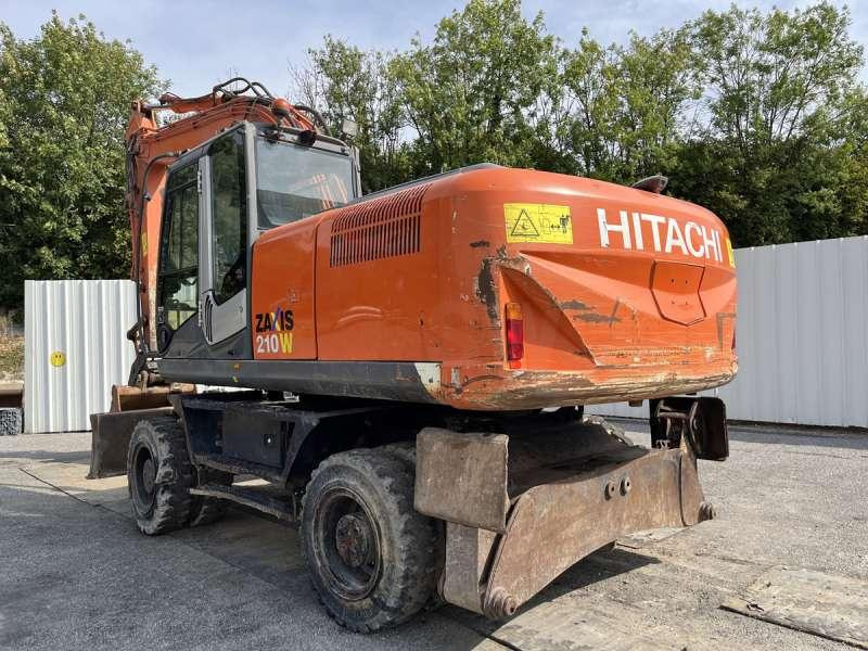 Hitachi ZX210W-3 - حفارة على عجلات: صور 5 Hitachi ZX210W-3 - حفارة على عجلات: صور 5