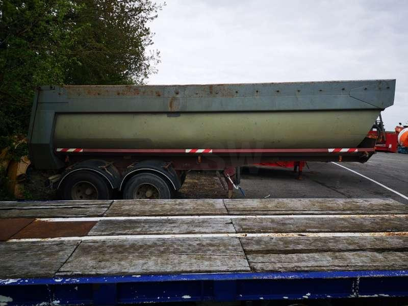 Kaiser KAISER 2 ESSIEUX - قلابة نصف مقطورة: صور 4 Kaiser KAISER 2 ESSIEUX - قلابة نصف مقطورة: صور 4