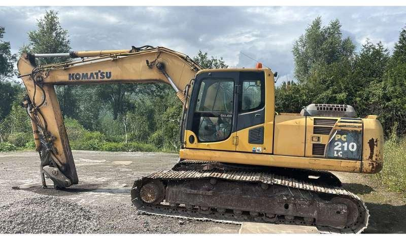 Komatsu PC210-LC8 - حفارات زحافة: صور 2 Komatsu PC210-LC8 - حفارات زحافة: صور 2