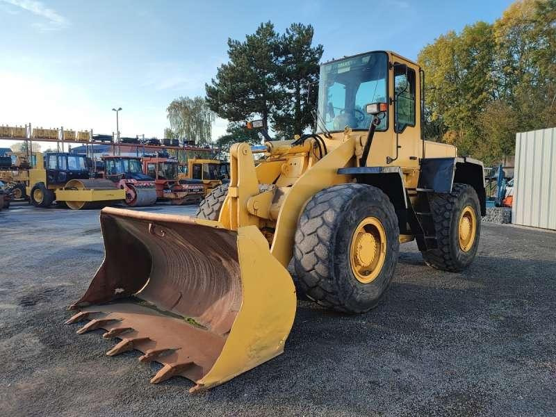 Komatsu WA270-3 - اللودر بعجل: صور 2 Komatsu WA270-3 - اللودر بعجل: صور 2