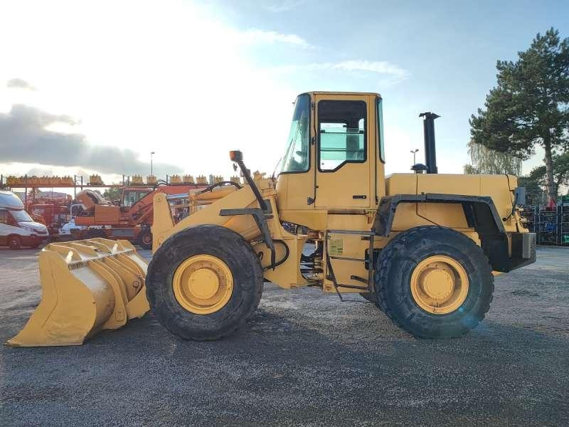 Komatsu WA270-3 - اللودر بعجل: صور 4 Komatsu WA270-3 - اللودر بعجل: صور 4