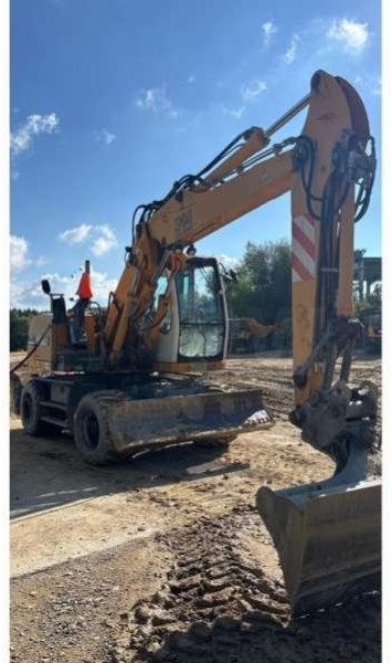 Liebherr A314 Litronic - حفارة على عجلات: صور 4 Liebherr A314 Litronic - حفارة على عجلات: صور 4