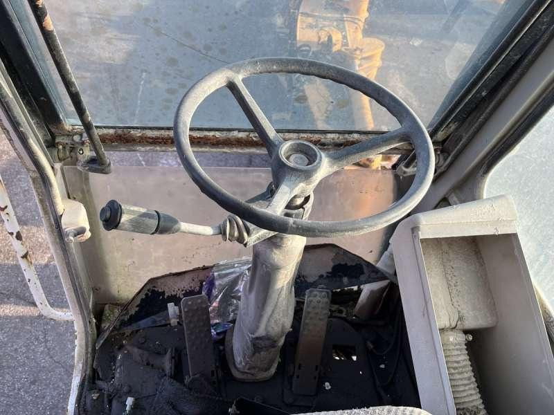 Liebherr A316 - POUR PIECES إيجار Liebherr A316 - POUR PIECES: صور 40