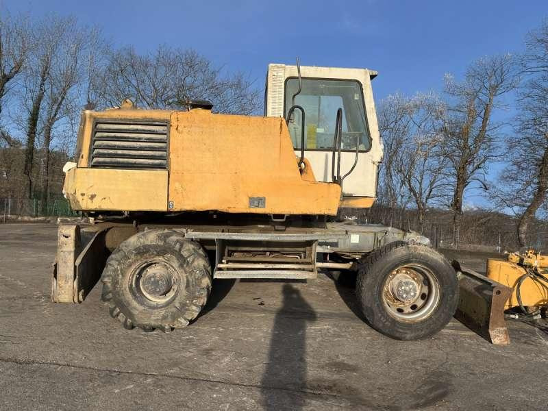 Liebherr A316 - POUR PIECES إيجار Liebherr A316 - POUR PIECES: صور 13