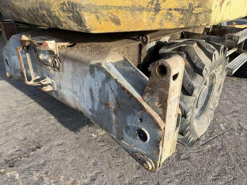 Liebherr A316 - POUR PIECES إيجار Liebherr A316 - POUR PIECES: صور 36