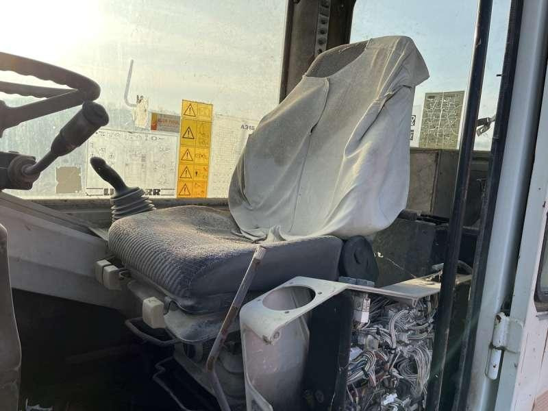 Liebherr A316 - POUR PIECES إيجار Liebherr A316 - POUR PIECES: صور 39