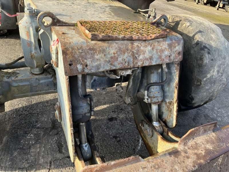 Liebherr A316 - POUR PIECES إيجار Liebherr A316 - POUR PIECES: صور 26