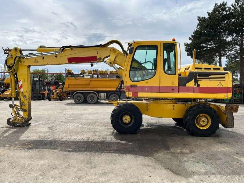 Liebherr A900 C LITRONIC - حفارة على عجلات: صور 4 Liebherr A900 C LITRONIC - حفارة على عجلات: صور 4