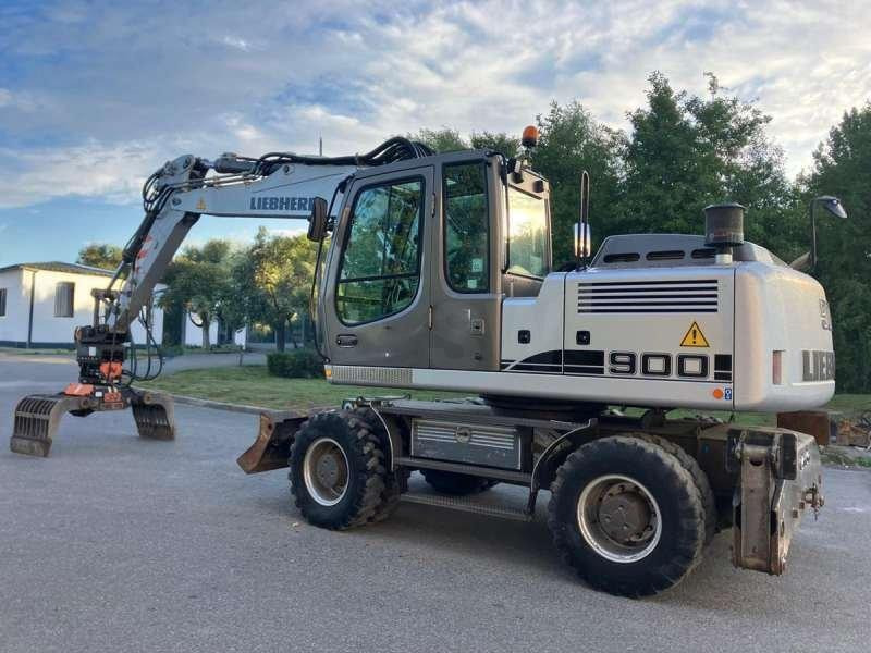 Liebherr A900 LITRONIC - حفارة على عجلات: صور 2 Liebherr A900 LITRONIC - حفارة على عجلات: صور 2