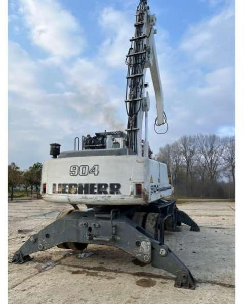 Liebherr A904C Litronic - حفارة النقل والشحن: صور 5 Liebherr A904C Litronic - حفارة النقل والشحن: صور 5