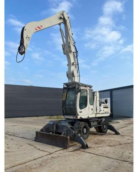 Liebherr A904C Litronic - حفارة النقل والشحن: صور 4 Liebherr A904C Litronic - حفارة النقل والشحن: صور 4