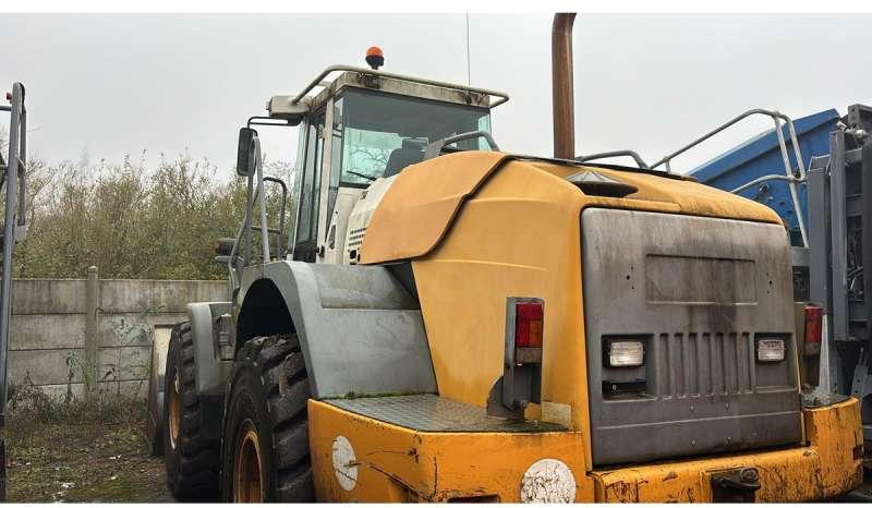 Liebherr L544 2PLUS2 - اللودر بعجل: صور 3 Liebherr L544 2PLUS2 - اللودر بعجل: صور 3