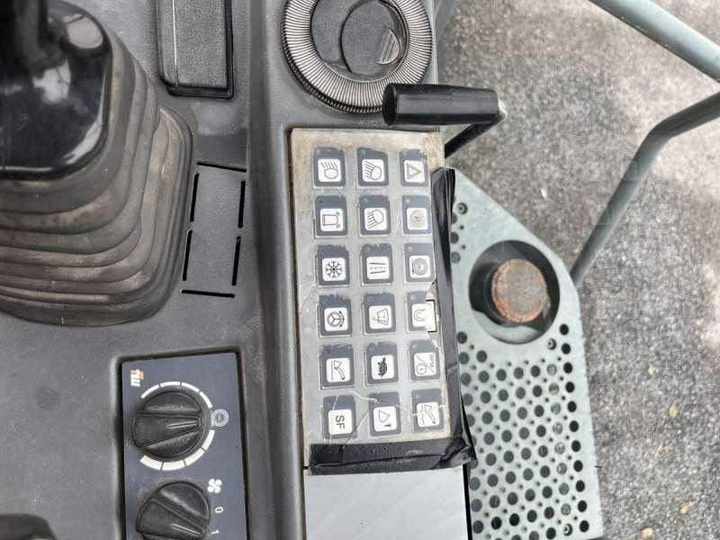 اللودر بعجل Liebherr L554: صور 47 اللودر بعجل Liebherr L554: صور 47