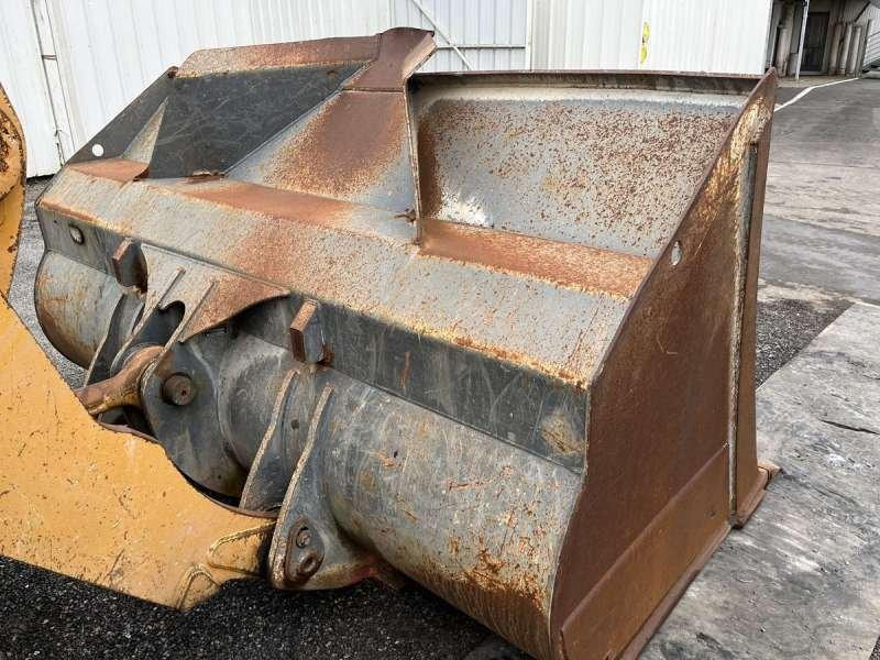 اللودر بعجل Liebherr L554: صور 14 اللودر بعجل Liebherr L554: صور 14