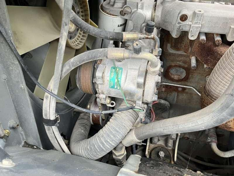 اللودر بعجل Liebherr L554: صور 34 اللودر بعجل Liebherr L554: صور 34