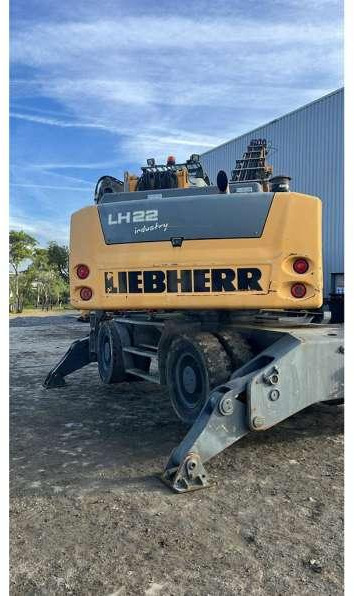 Liebherr LH 22 M LITRONIC - حفارة النقل والشحن: صور 3 Liebherr LH 22 M LITRONIC - حفارة النقل والشحن: صور 3