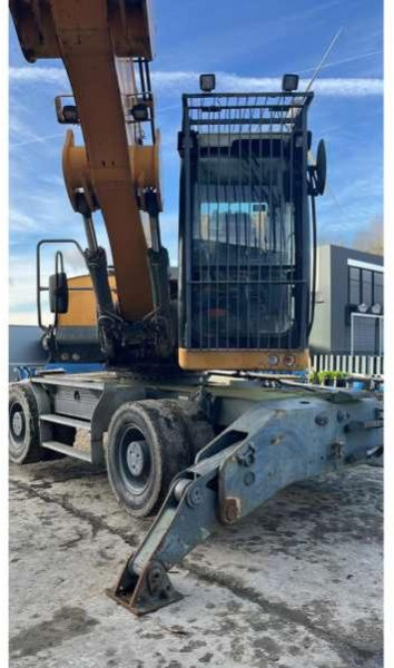 Liebherr LH 22 M LITRONIC - حفارة النقل والشحن: صور 4 Liebherr LH 22 M LITRONIC - حفارة النقل والشحن: صور 4