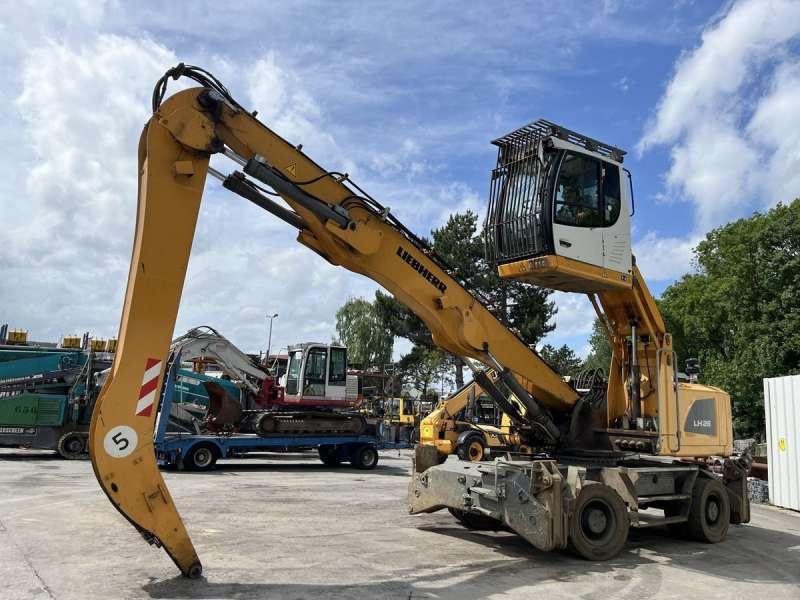 Liebherr LH26M LITRONIC - حفارة النقل والشحن: صور 3 Liebherr LH26M LITRONIC - حفارة النقل والشحن: صور 3