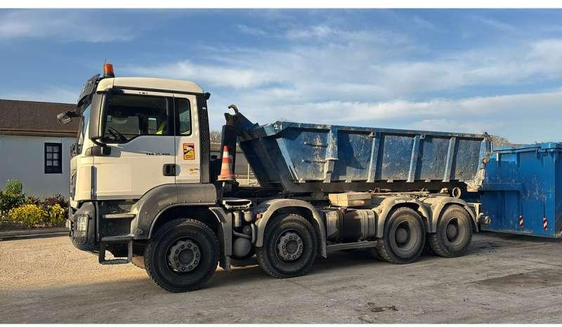 MAN TGS 35.460 8X4 - شاحنة ذات الخطاف: صور 1 MAN TGS 35.460 8X4 - شاحنة ذات الخطاف: صور 1