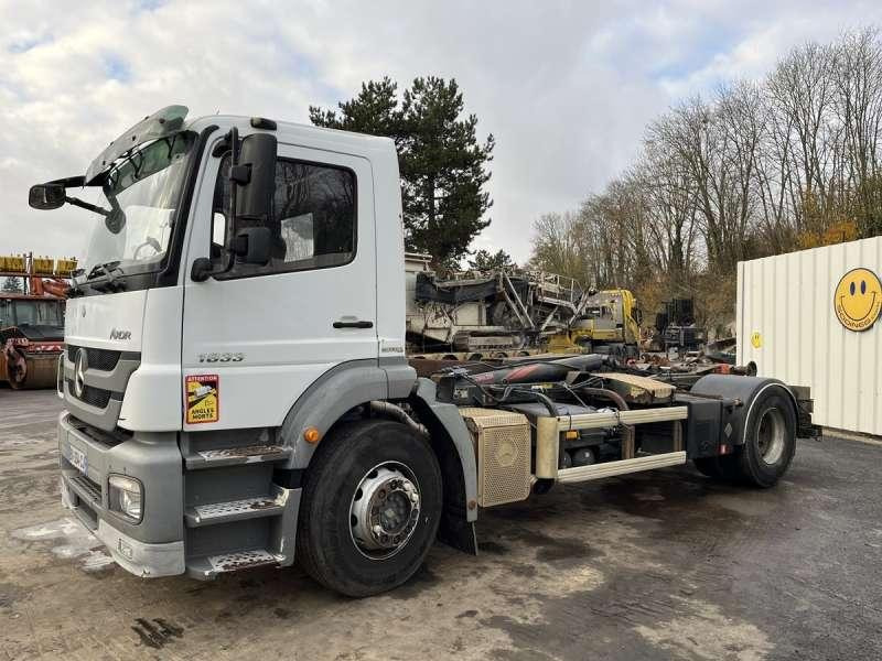 Mercedes AXOR 1833 - شاحنة ذات الخطاف: صور 3 Mercedes AXOR 1833 - شاحنة ذات الخطاف: صور 3