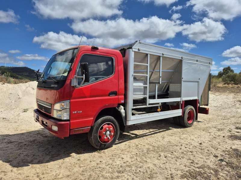 Mitsubishi FUSO CANTER 7C18 - شاحنة: صور 2 Mitsubishi FUSO CANTER 7C18 - شاحنة: صور 2