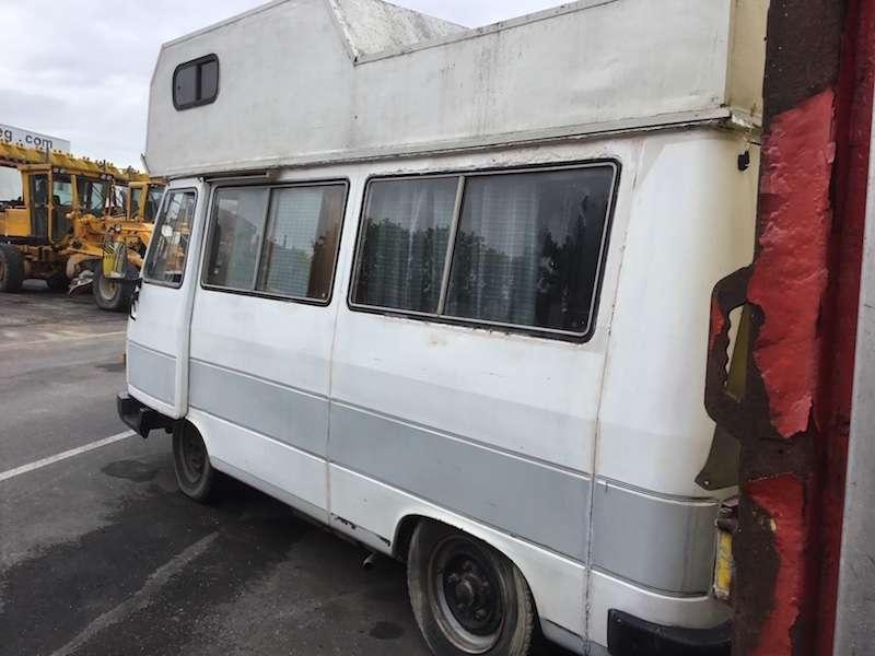 Peugeot J9 - موتر هوم سقف عالي: صور 3 Peugeot J9 - موتر هوم سقف عالي: صور 3