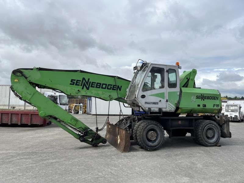 Sennebogen 818 - حفارة النقل والشحن: صور 3 Sennebogen 818 - حفارة النقل والشحن: صور 3