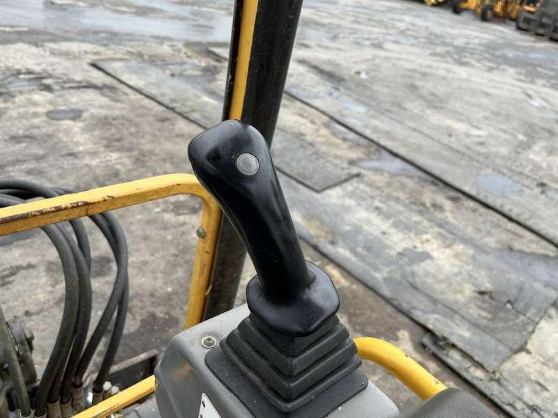 Volvo EB12 إيجار Volvo EB12: صور 40 Volvo EB12 إيجار Volvo EB12: صور 40