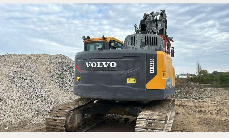 Volvo ECR235EL - حفارات زحافة: صور 3 Volvo ECR235EL - حفارات زحافة: صور 3