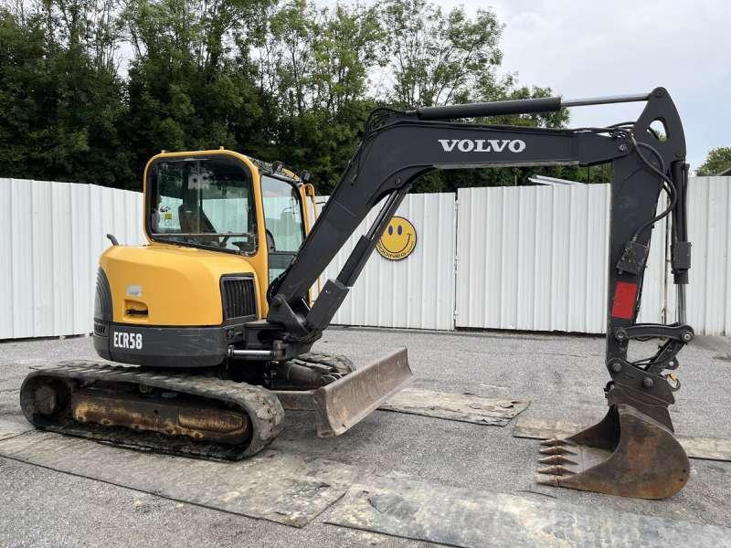Volvo ECR58 - حفارة مصغرة: صور 1 Volvo ECR58 - حفارة مصغرة: صور 1