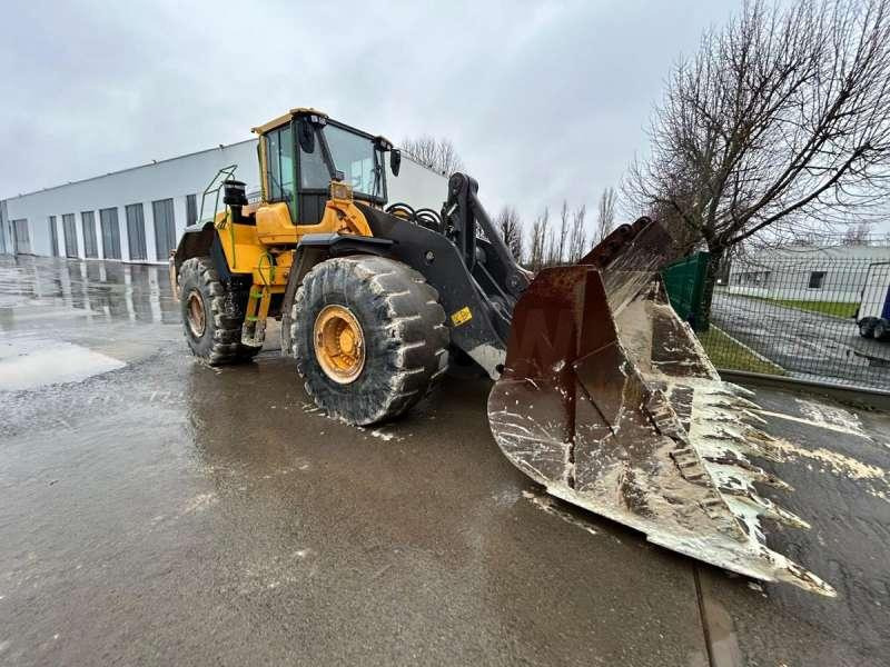 Volvo L220H - اللودر بعجل: صور 2 Volvo L220H - اللودر بعجل: صور 2