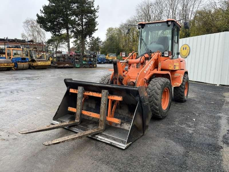 Volvo L30G - اللودر بعجل: صور 2 Volvo L30G - اللودر بعجل: صور 2