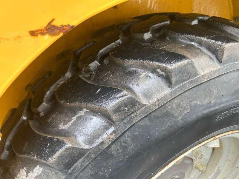 لودر مفصلي صغير Volvo L30Z: صور 29