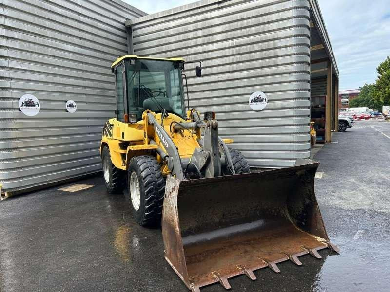 Volvo L30Z - لودر مفصلي صغير: صور 4 Volvo L30Z - لودر مفصلي صغير: صور 4