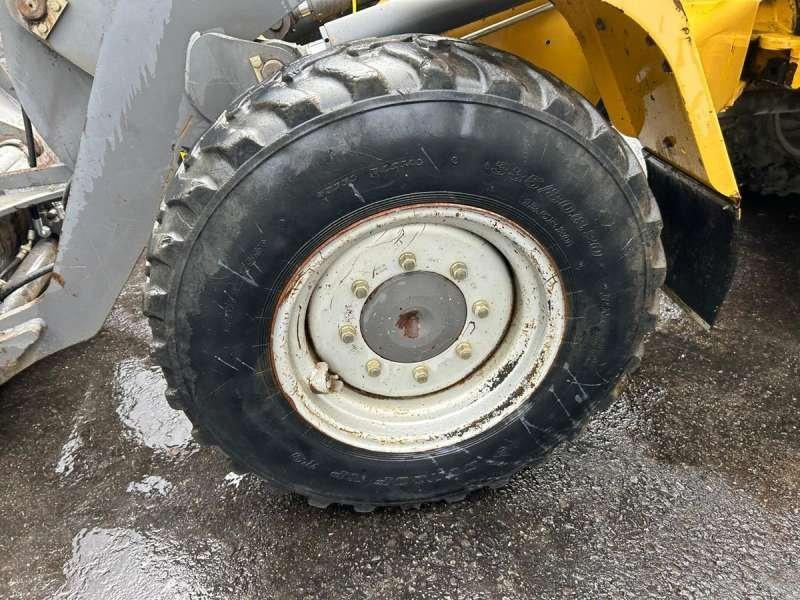 لودر مفصلي صغير Volvo L30Z: صور 26