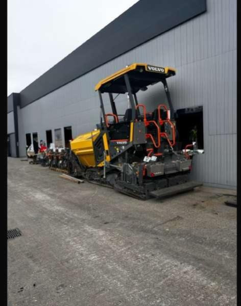 Volvo P2820D MACHINE SUISSE - العامل بالقار: صور 2 Volvo P2820D MACHINE SUISSE - العامل بالقار: صور 2