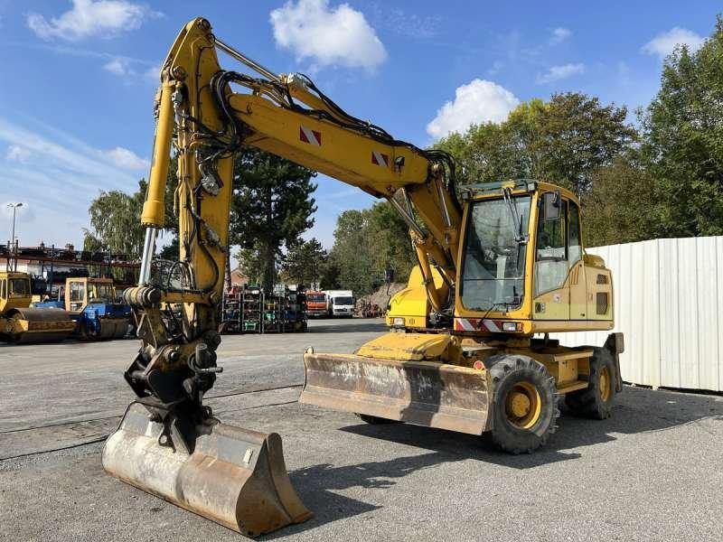 Volvo Pelle sur Pneus EW140D - حفارة على عجلات: صور 2 Volvo Pelle sur Pneus EW140D - حفارة على عجلات: صور 2