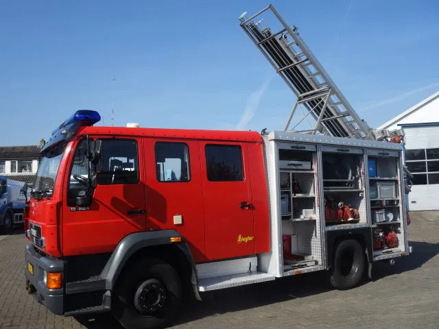 MAN 15 224-with winch 2500liter tank manual gearbox ,ziegler pomp - المطافئ: صور 2 MAN 15 224-with winch 2500liter tank manual gearbox ,ziegler pomp - المطافئ: صور 2