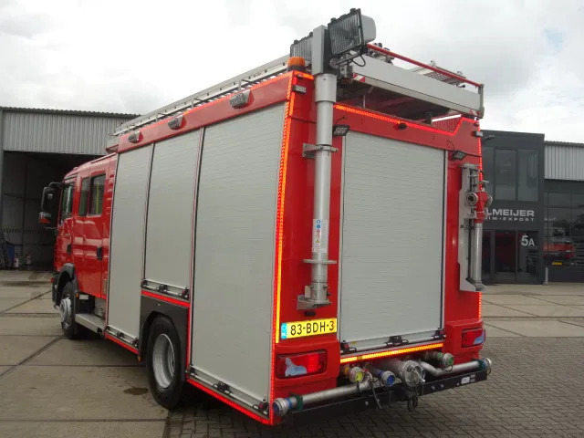 MAN TGM 15.250 FIRE TRUCK,2000 LITER TANK, FOAM TANK, AIRCO - المطافئ: صور 3 MAN TGM 15.250 FIRE TRUCK,2000 LITER TANK, FOAM TANK, AIRCO - المطافئ: صور 3