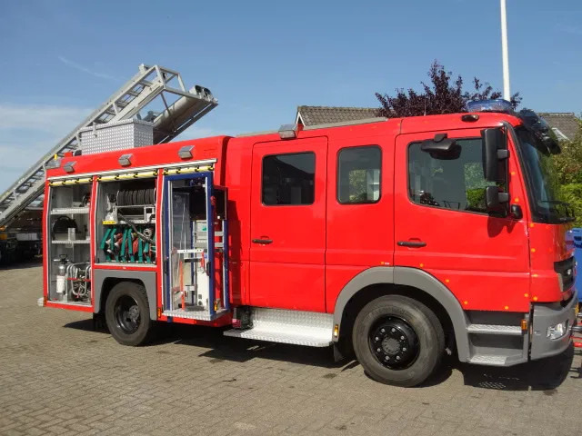 Mercedes-Benz Atego 1326 FIRE TRUCK - المطافئ: صور 2 Mercedes-Benz Atego 1326 FIRE TRUCK - المطافئ: صور 2