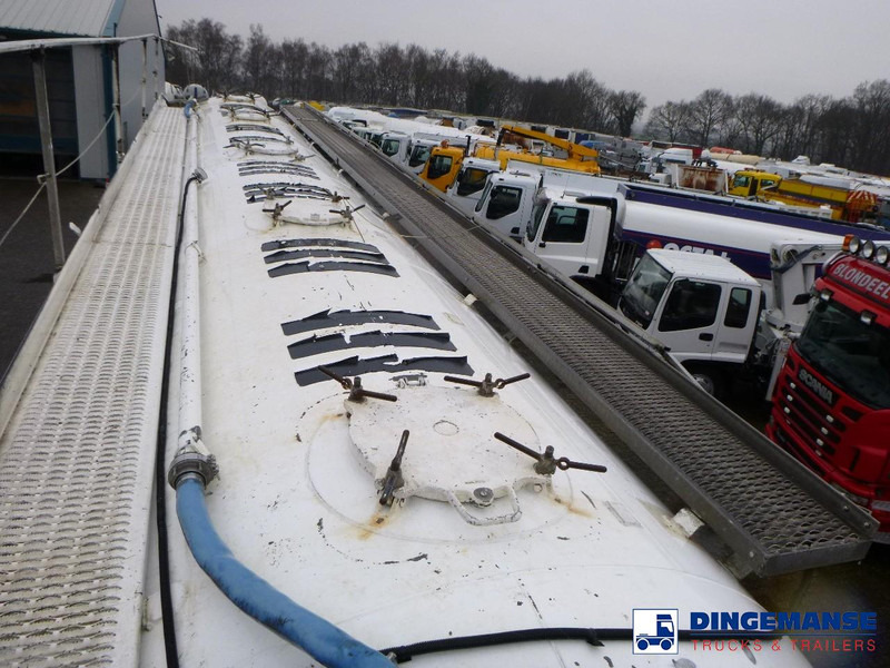 نصف مقطورة صهريج Benalu Powder tank alu 58 m3 (tipping): صور 6 نصف مقطورة صهريج Benalu Powder tank alu 58 m3 (tipping): صور 6