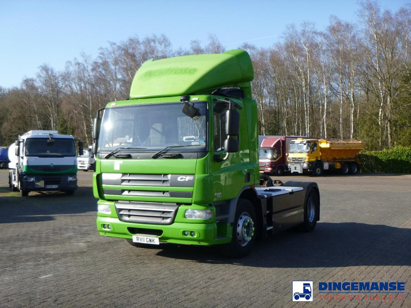 DAF CF 75.310 4x2 RHD - شاحنة جرار: صور 1 DAF CF 75.310 4x2 RHD - شاحنة جرار: صور 1