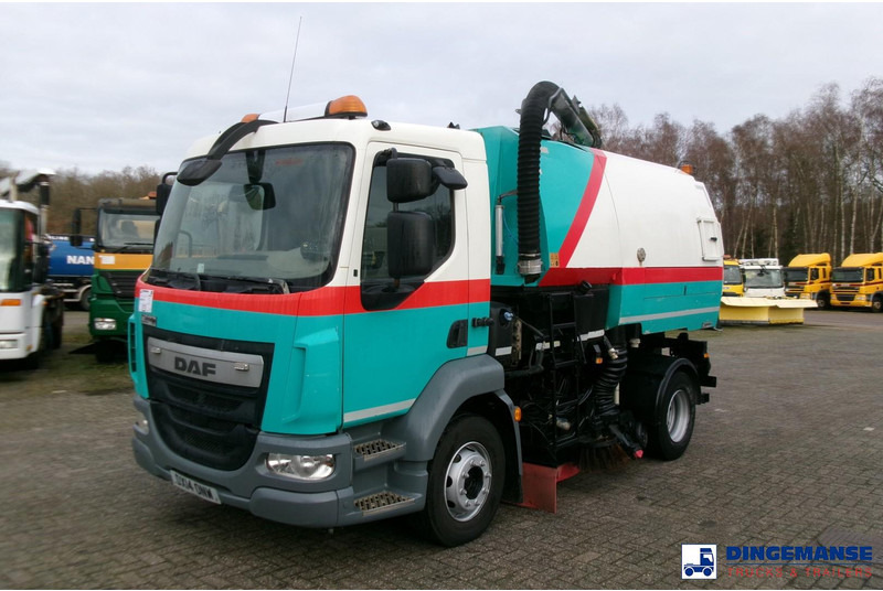 DAF LF 55.220 4X2 Johnston street sweeper - سياره كنس شوارع: صور 1 DAF LF 55.220 4X2 Johnston street sweeper - سياره كنس شوارع: صور 1