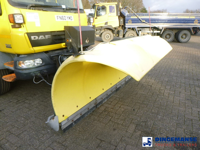 جرافة ثلج DAF LF 55.220 4x2 RHD gritter / snow plough: صور 7