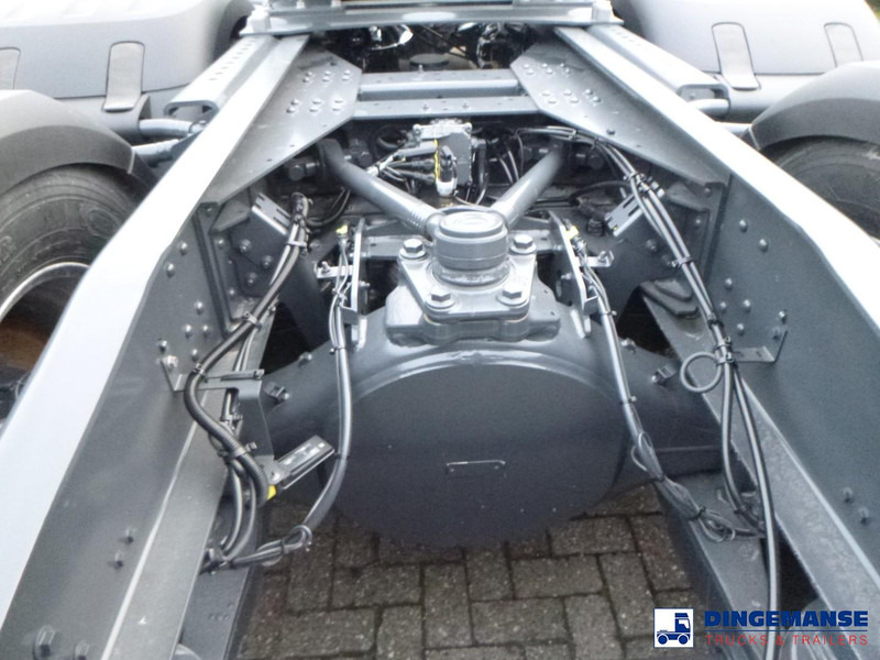 DAF XF 530 6X2 Euro 6 new/unused - شاحنة جرار: صور 5 DAF XF 530 6X2 Euro 6 new/unused - شاحنة جرار: صور 5